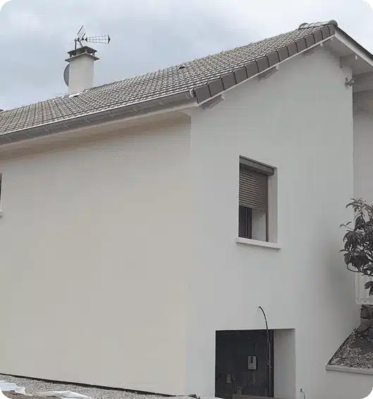 Rénovation complète de façade de maison par l'entreprise Elka
