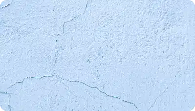 Différentes causes de fissures sur les murs extérieurs d'un bâtiment
